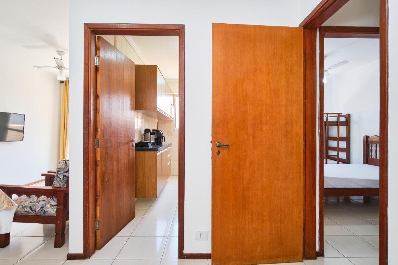 Apartamento A 100 Metros Da Praia, Bem Localizado, Com Ar Condicionado E Wi-Fi - 14 - Edificio Lenamar II 乌巴图巴 外观 照片